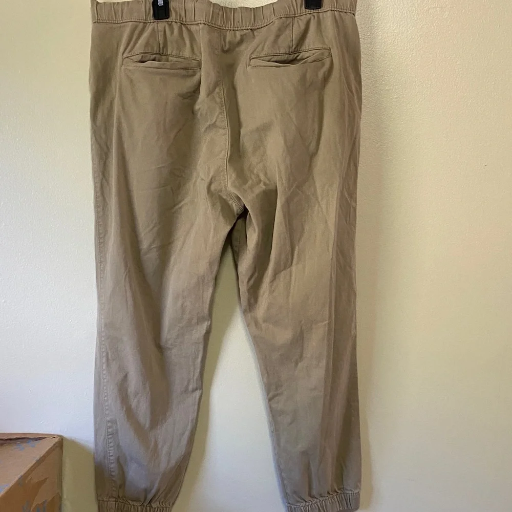 ⭐️ 3/$15 • Urban Pipeline• Khaki• Joggers